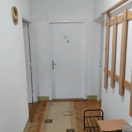 Apartman Petra Leskovac  Exterior photo
